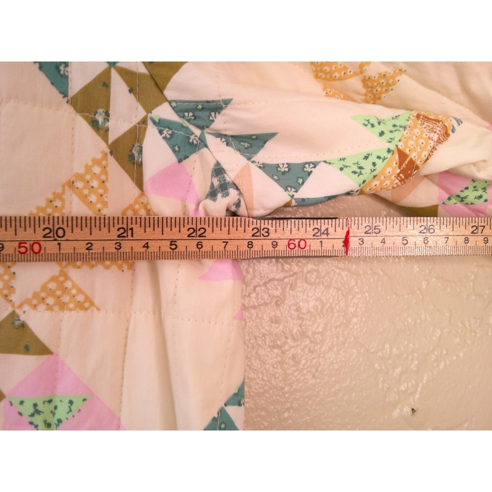 Women's XL Quilted Geometric Button Down Square Patterned Jacket - Picture 2 of 6